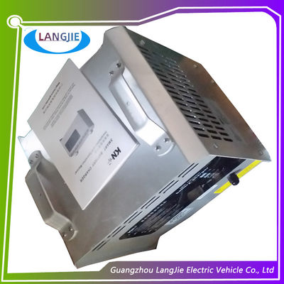 गुणवत्ता  Lead Acid Car Battery Charger Suitable For Compact Design Of Electric Club Cars फैक्टरी